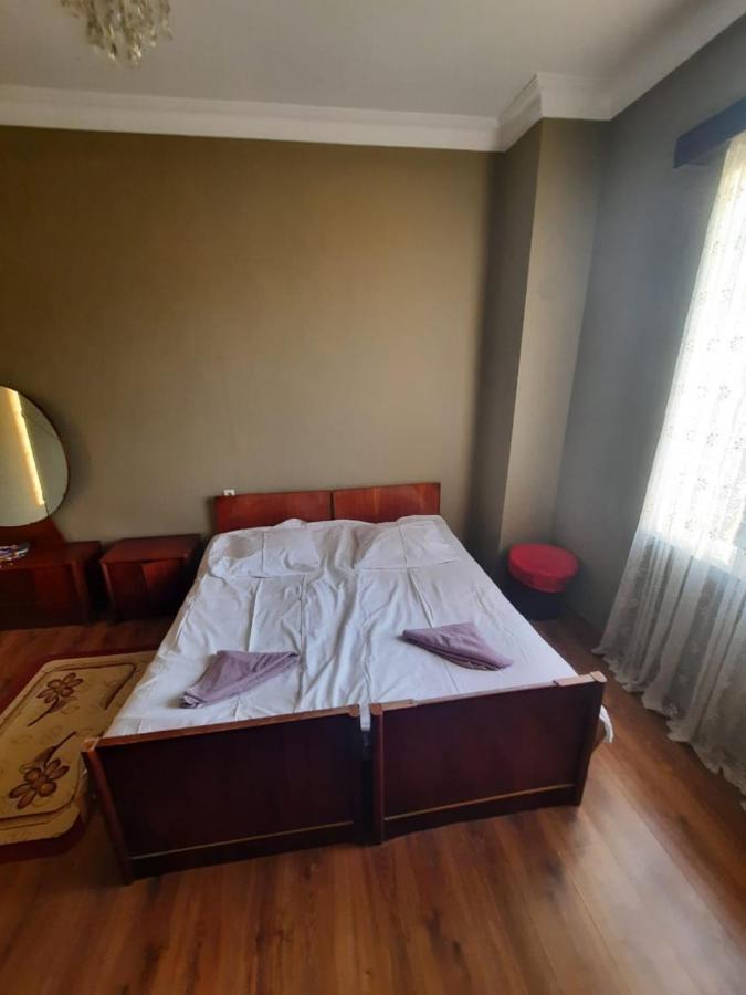 Kobuleti 4-Bedroom Apartment Екстер'єр фото